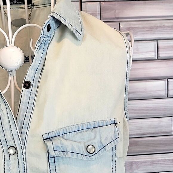 Ali Kris sleeveless pocket denim short Size S - Picture 4 of 10